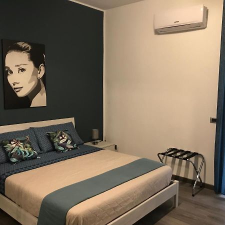 Dr House Apartment Катания Экстерьер фото