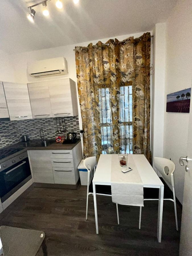 Dr House Apartment Катания Экстерьер фото