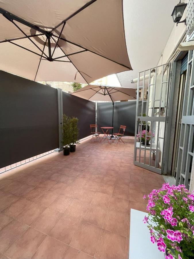 Dr House Apartment Катания Экстерьер фото